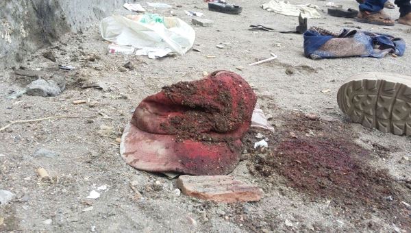 مصدر عسكري لعدن تايم: أكثر من 50 بين شهيد وجريح في تفجير #الصولبان 