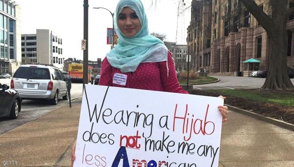 شركة أميركية تواجه محاكمة بسبب "الحجاب"