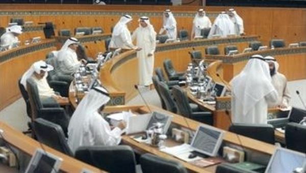 مجلس الأمة الكويتي يقر رفع الحصانة عن النائب "دشتي" بعد اساءته للسعودية