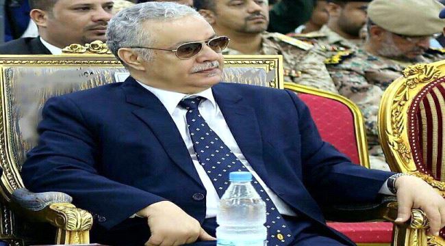 عاجل .. محافظ عدن يقدم استقالته ويشن هجوما لاذعا على حكومة بن دغر ( نص الاستقالة )