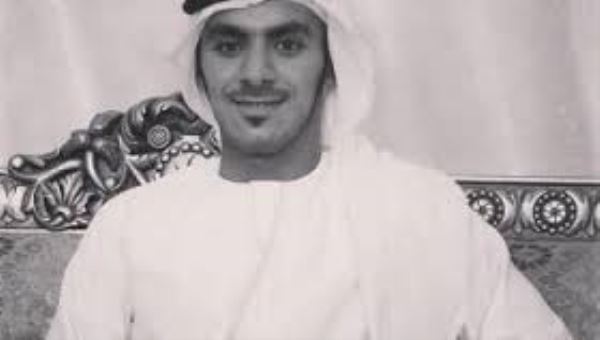 وصول جثمان الشهيد هادف الشامسي إلى مطار البطين في أبوظبي