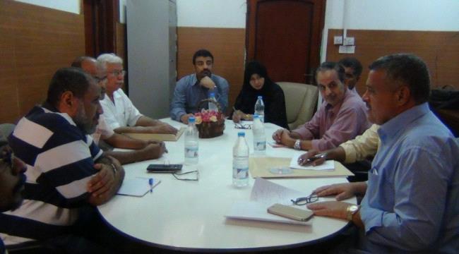 اجتماع محلي في عدن يدعو الى الاستفادة القصوى من مشاريع المانحين