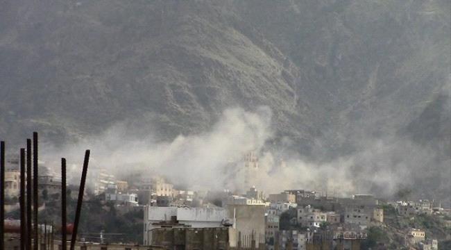 قصف عشوائي على منازل المواطنين في الجوف 