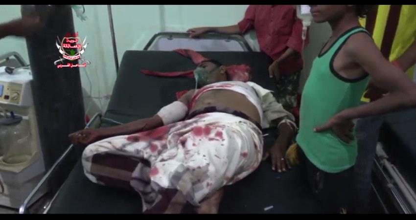 الحديدة.. إصابة مدنيين في حيس برصاص قناصة ميليشيات #الحـوثي