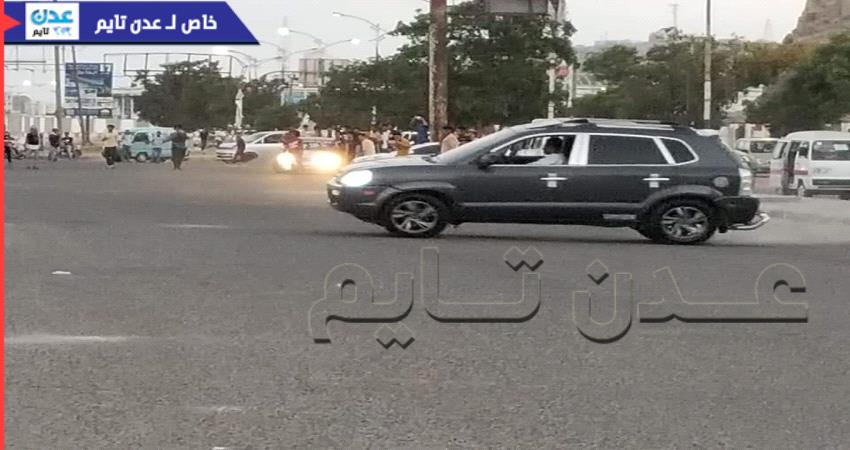 التفحيط.. ظاهرة جديدة سيئة تنتشر في العاصمة عدن (صور)