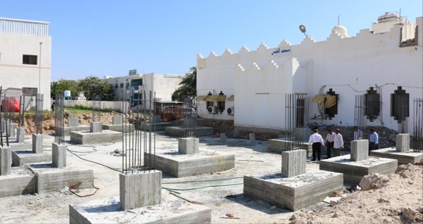 بعد ان تجاوز عددهم 4000 طالب ..مشروع لتوسيع مسجد الكليات بجامعة #حضـرموت