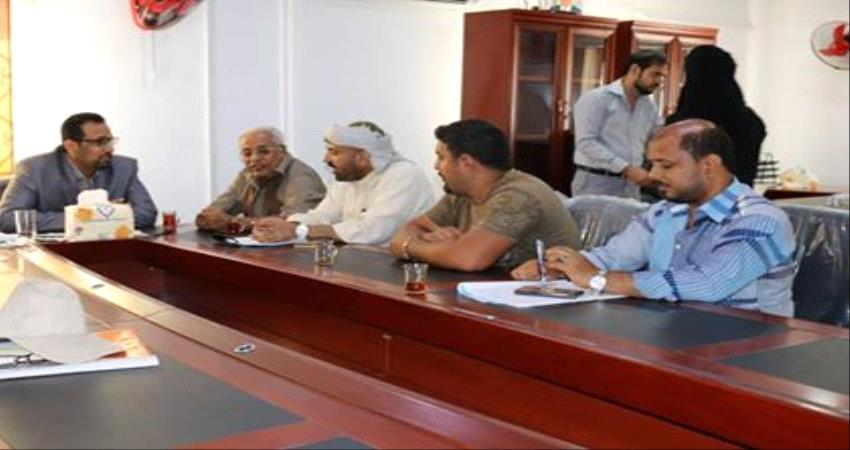 مناقشة مشاريع "الرصف" في مديرية الشيخ عثمان 