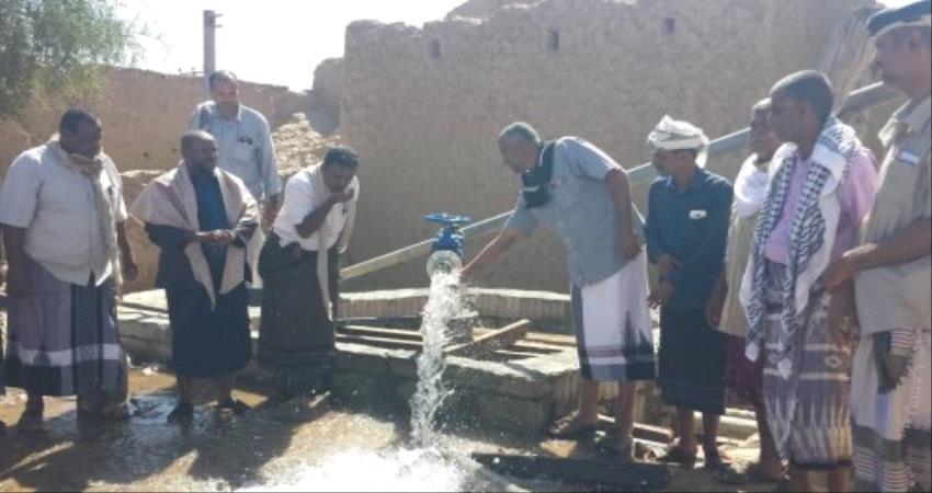 افتتاح مشروع مياه يعمل بالطاقة الشمسية في حبان 