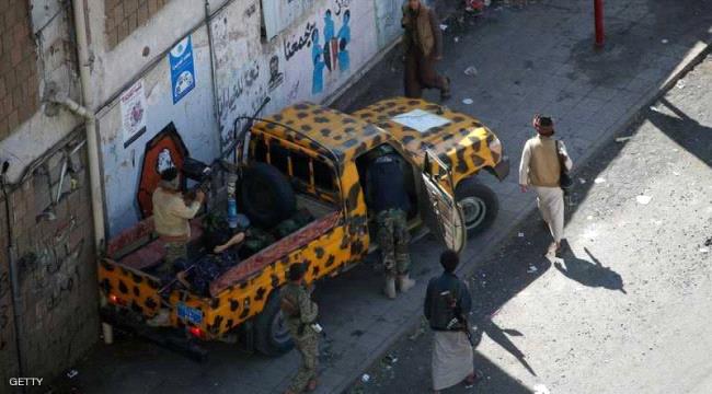 بالأموال والتهديدات.. #الحـوثيون يحاولون جمع مقاتلين ب#الحـديدة
