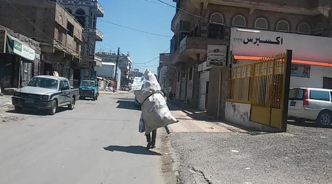 ممارسات #الحـوثي تحول “مديرًا عامًا” إلى مشرد في شوارع #صنـعاء (صور)