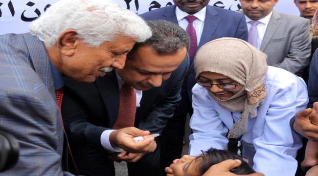 رئيس الوزراء يدشن الجولة الثانية للحملة الوطنية للتحصين ضد شلل الاطفال