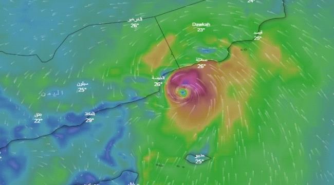أولى تأثيرات إعصار لبان تضرب المهرة خلال الساعات الثلاثة القادمة 