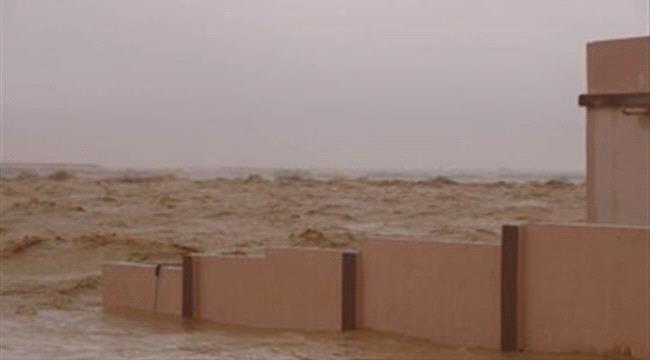 ارتفاع حصيلة المصابين جراء اعصار "لبان" بالمهرة الى 33 شخصاً