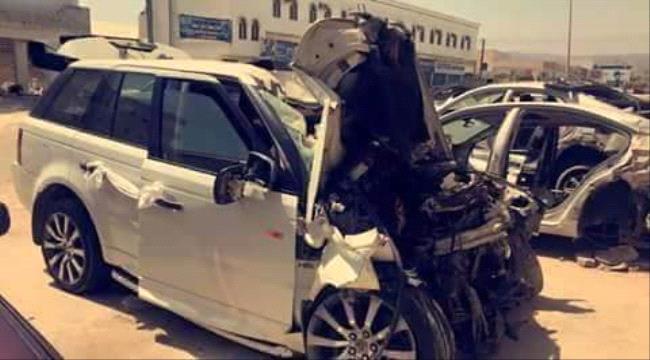 صور .. سيارة الداعية الاسلامي الشيخ عبدالرحمن باعباد بعد الحادث الذي أودى بحياته