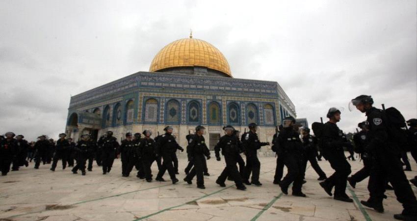 وزير إسرائيلي يقتحم المسجد الأقصى بحشد من المستوطنين