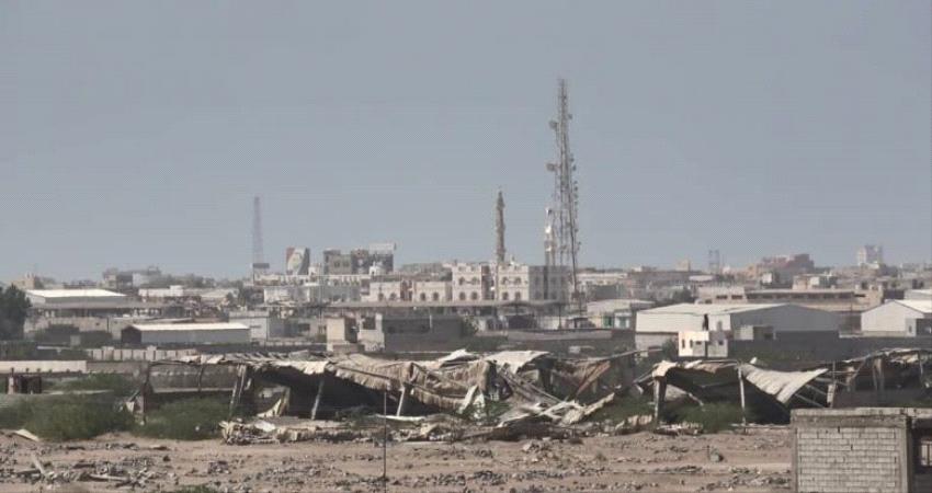 في أول أيام العيد.. استهداف وقصف حوثي على مواقع متفرقة من الحديدة 