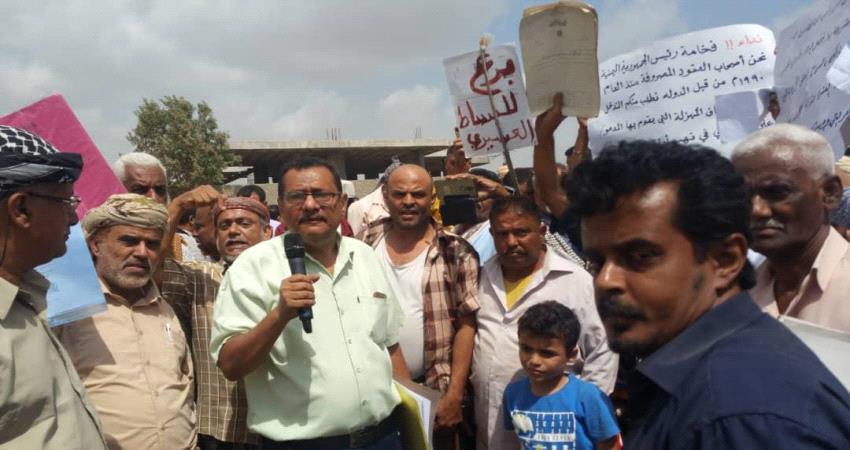 خروج جماعي لمواطنين لوقف الاعتداءات على أراضيهم  في بير فضل"صور"