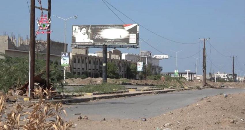 قناص #الحـوثي يستهدف مواقع القوات المشتركة في الحديدة 