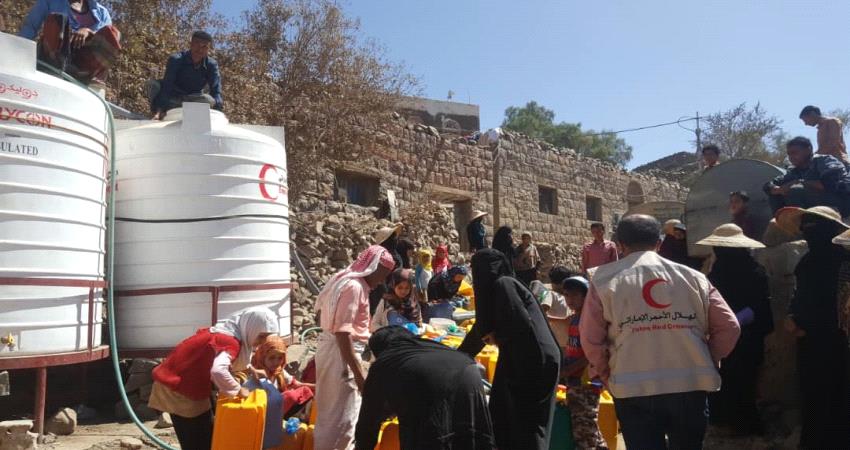 الهلال #الامـاراتي يواصل تنفيذ مشروع سقيا ماء لليوم 15 على التوالي في ريف تعز
