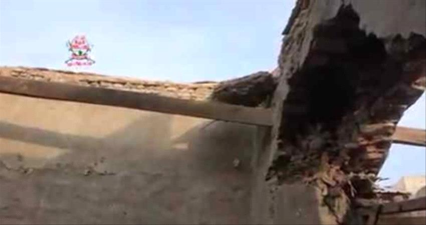 سقوط عدد من القذائف #الحـوثية على منازل المواطنين في حيس 
