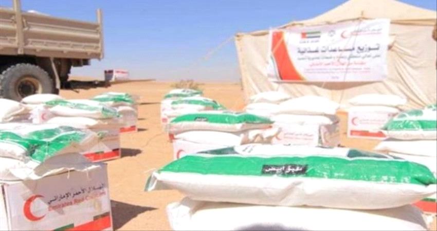 هلال الإمارات يسير قوافل غذائية للمحافظات اليمنية 
