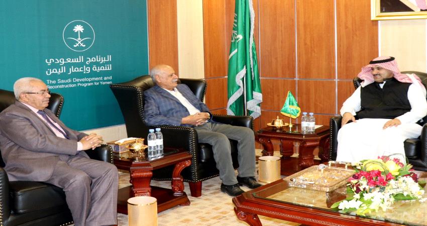 لقاء يجمع قيادات في الناصري بالسفير السعودي
