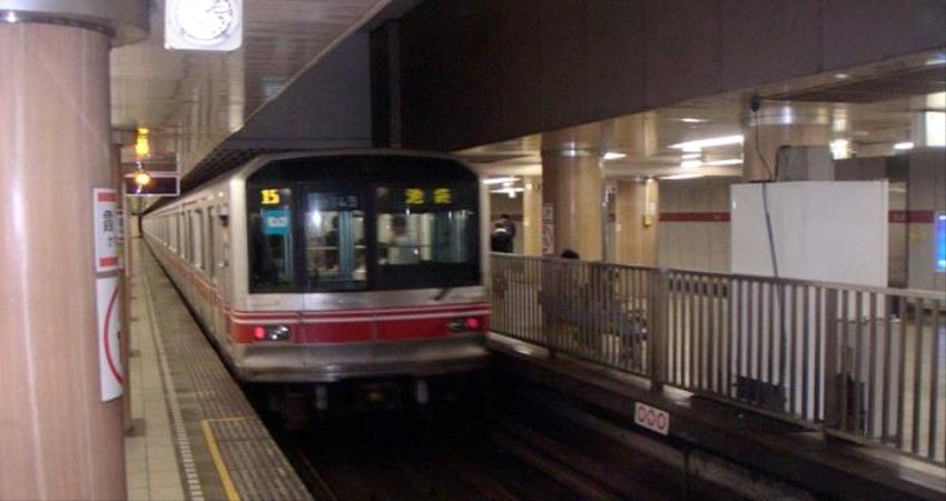 مكافأة لمن يستقل قطارات أنفاق طوكيو صباحا: طبق مكرونة