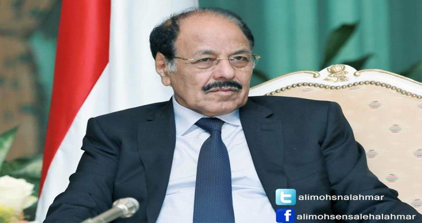 اتهامات للجنرال الاحمر بإغراق مؤسسات الشرعية المختلفة بعناصر إخوانية
