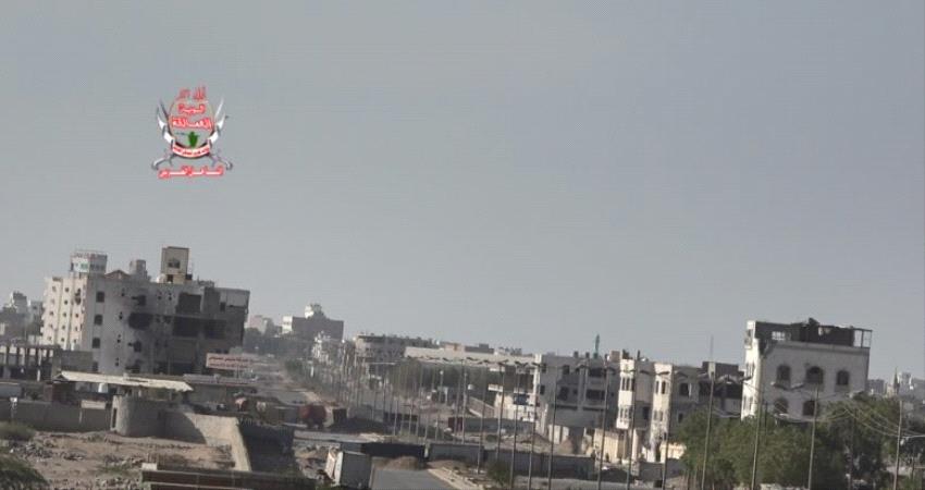 مليشيات #الحـوثي تشن عمليات قصف واسعة على مواقع العمالقة في حيس
