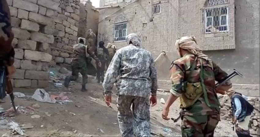 في عملية نوعية..قوات الحزام في #الضـالع تقبض على مجندي الأطفال في صفوف مليشيات #الحـوثي(صور)