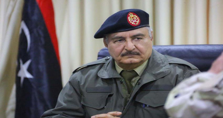 قائد الجيش الليبي يتهم المبعوث الدولي بمحاولة تقسيم ليبيا