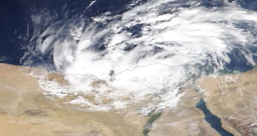 اعصار كيار يضرب سواحل اليمن خلال الـ 24 ساعة القادمة