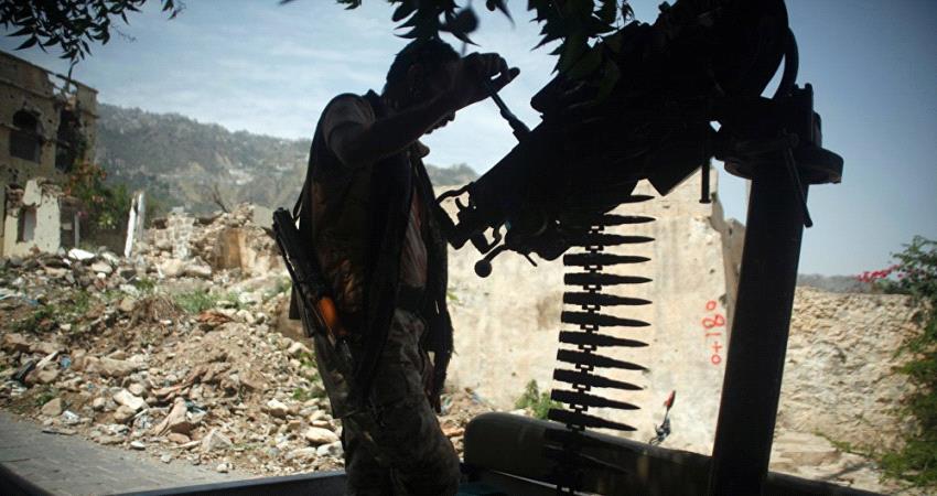 القوات الجنوبية تقصف اوكار الحوثيين شمال الضالع 