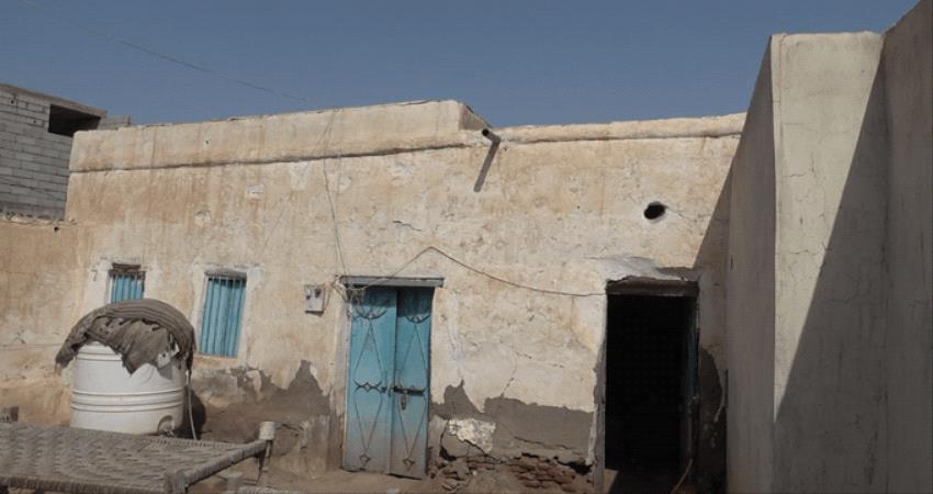 قصف حوثي يطال مساجد ومنازل المواطنين في التحيتا جنوبي الحديدة