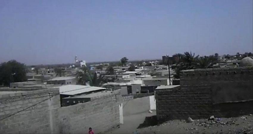 الحوثيون يستهدفون بقذائف المدفعية مواقع القوات المشتركة بالدريهمي