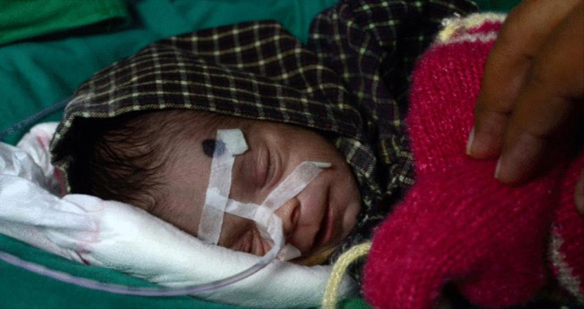 الرضيعة المدفونة في الهند.. حالتها تتحسن
