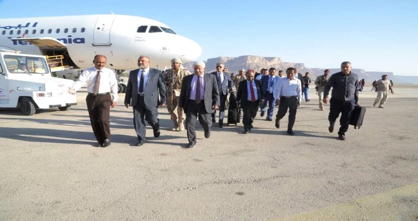 وادي حضرموت: رفض شعبي واسع لوصول وزراء في حكومة الشرعية 