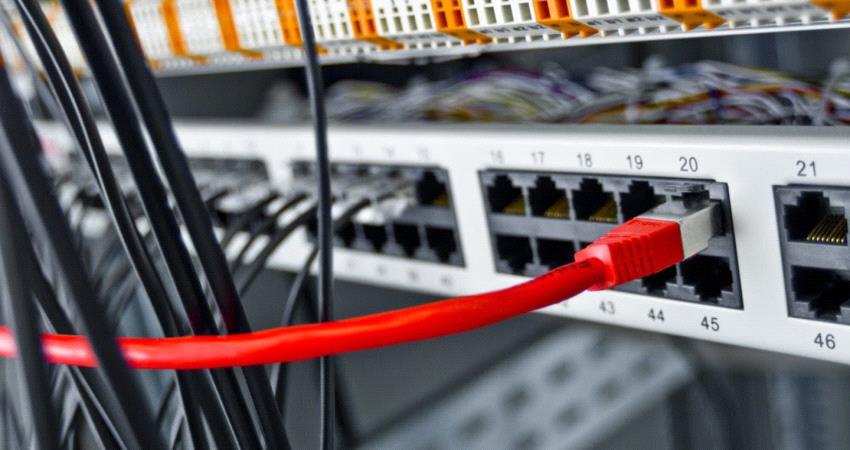 عودة خدمة الإنترنت الى حضرموت.. ومصدر مسؤول يكشف سبب توقف الخدمة