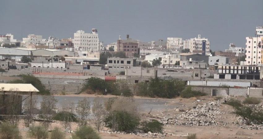 #الحـوثيون يقصفون مواقع متفرقة للقوات المشتركة شرقي الحديدة
