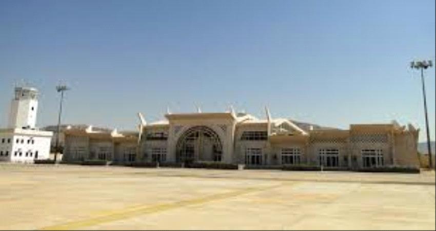 أعمال صيانة لثلاث طائرات بمطار سيئون تمهيدا لنقل عالقين يمنيين في الخارج