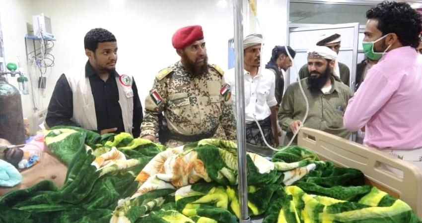 قيادات عسكرية تتفقد جرحى الحرب في مستشفيات العاصمة عدن 