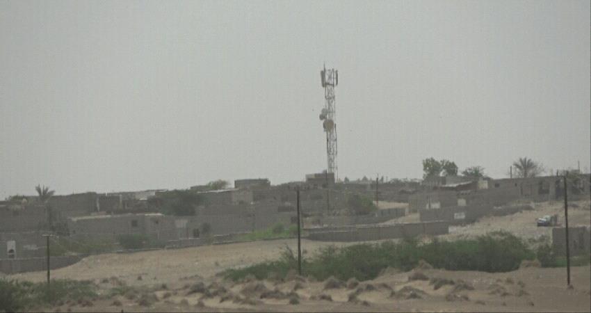 قصف حوثي يطال منطقة سكنية في التحيات جنوبي الحديدة