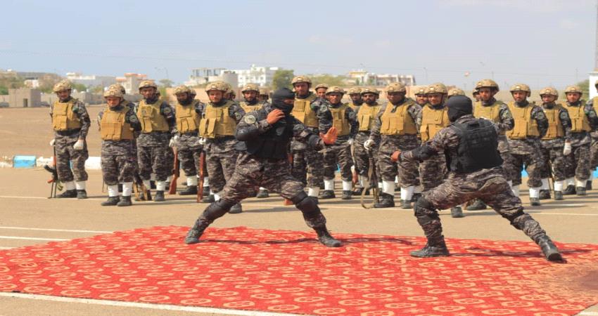 قوات حماية المنشآت تحتفي بتخرج دفعة جديدة بعرض عسكري بعدن