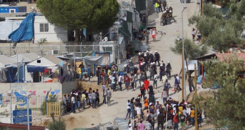 مقتل مهاجر يمني في مخيم للاجئين باليونان