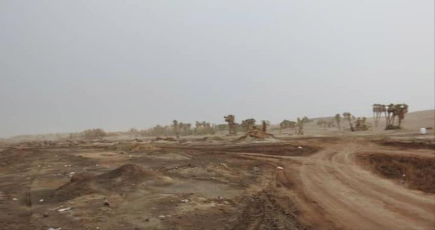 قصف حوثي على مواقع المشتركة جنوب الحديدة
