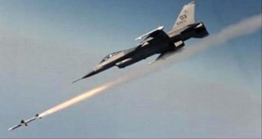 طيران التحالف يستهدف معمل طائرات مسيرة تابع للحوثيين في صنعاء 