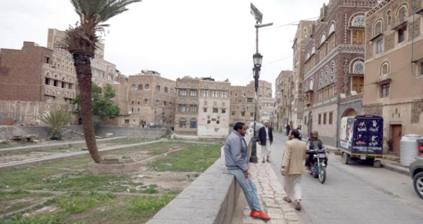 ناشطون: استمرار التكتم الحوثي يفاقم كارثة كورونا 