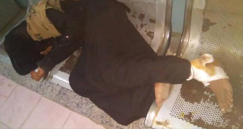 رصاص الحوثي يصيب فتاة نازحة في الحديدة