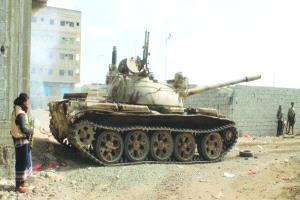 محلل لقناة عربية: مخطط حوثي جديد واستعدادات لاجتياح العاصمة عدن 
