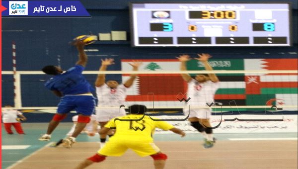 برغم خسارته .. شعلة عدن يظهر بصورة مقنعة امام السويحلي الليبي في البطولة العربية للكرة الطائرة